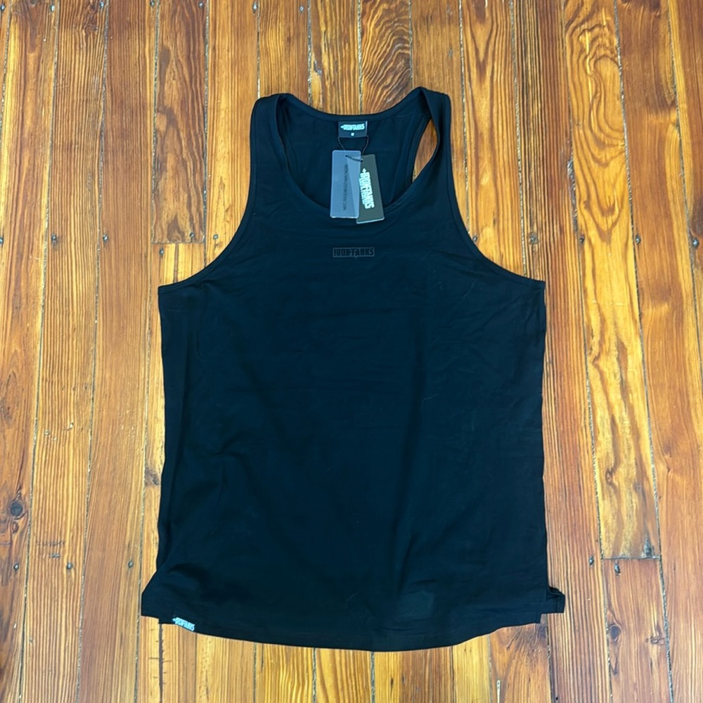 Iron Tanks NWT muscle tank top in black size M